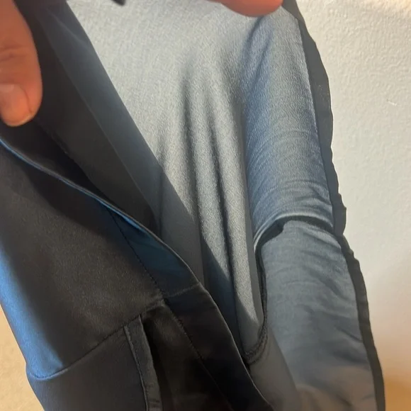 Petal & pup satin balloon sleeve faux wrap mini dress Sz 2 nwot - Picture 12 of 16